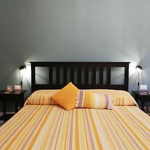 3* Bed & Breakfast The Yellow House